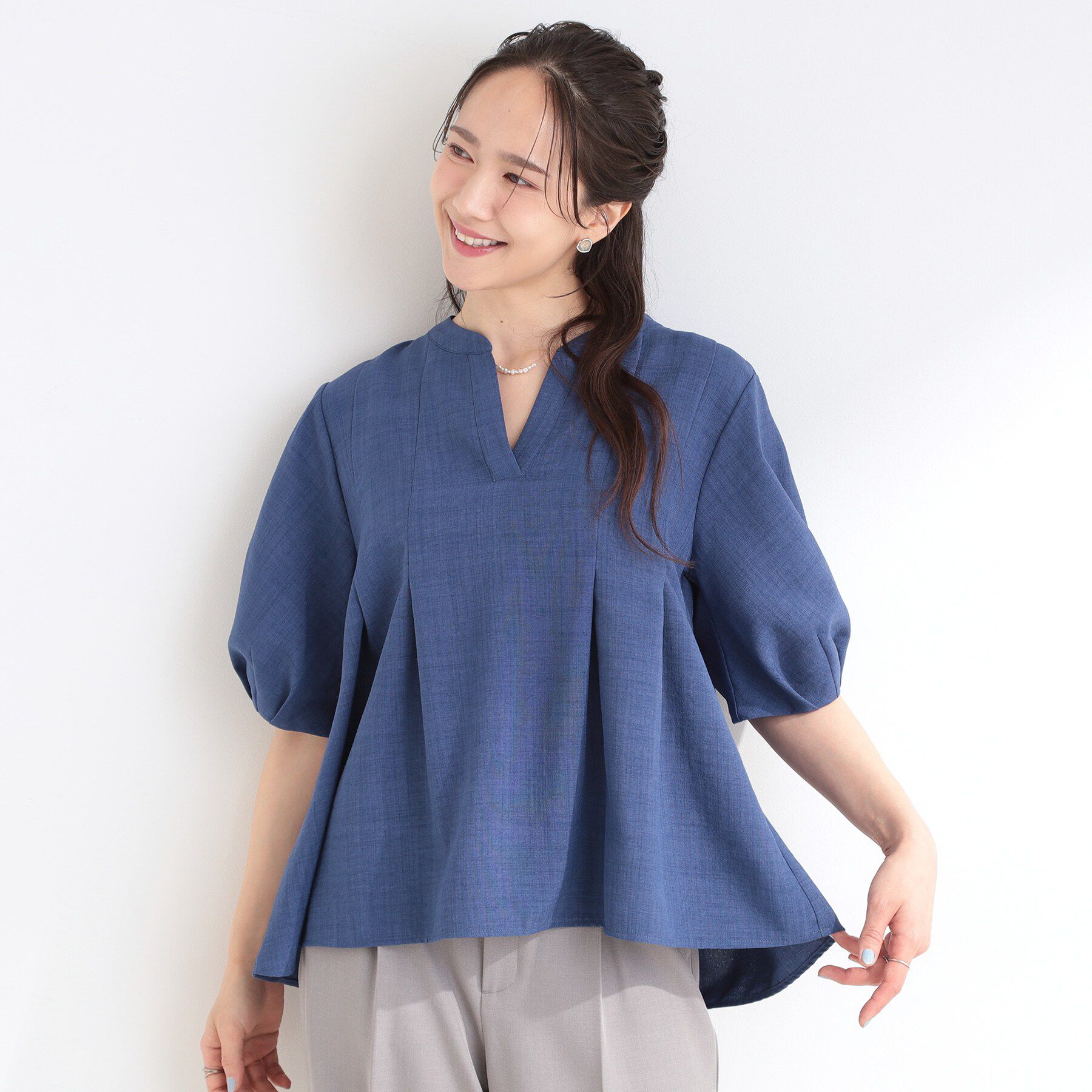 SHOO･LA･RUE「【高レビュー/洗濯後しわになりにくい/インせず着られる】自然に体型カバー 麻調ペプラムブラウス」|シャツ・ブラウス|