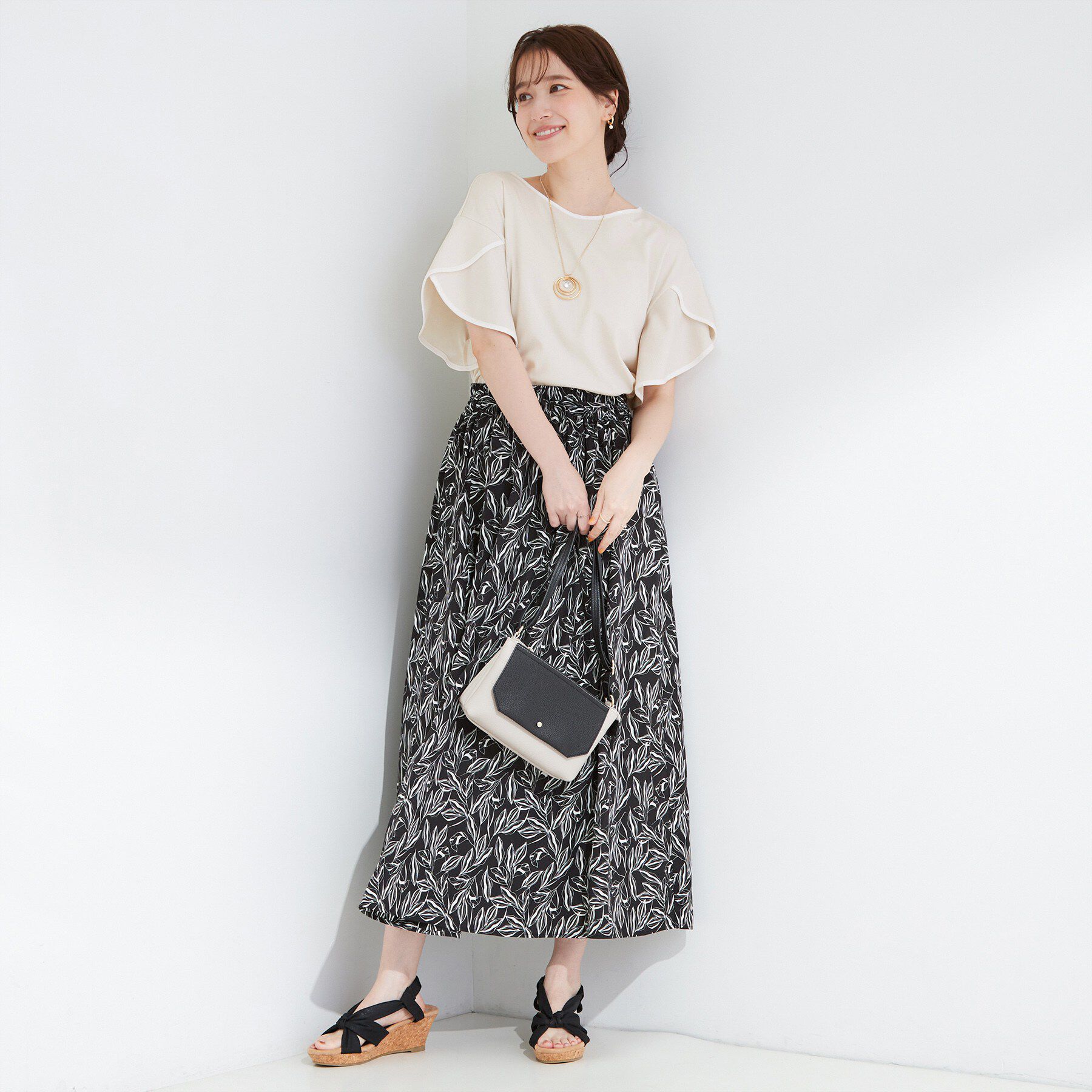 SHOO･LA･RUE「【ひんやり/洗濯機可/S-LL】配色パイピング フレアスリーブトップス」|Tシャツ・カットソー|