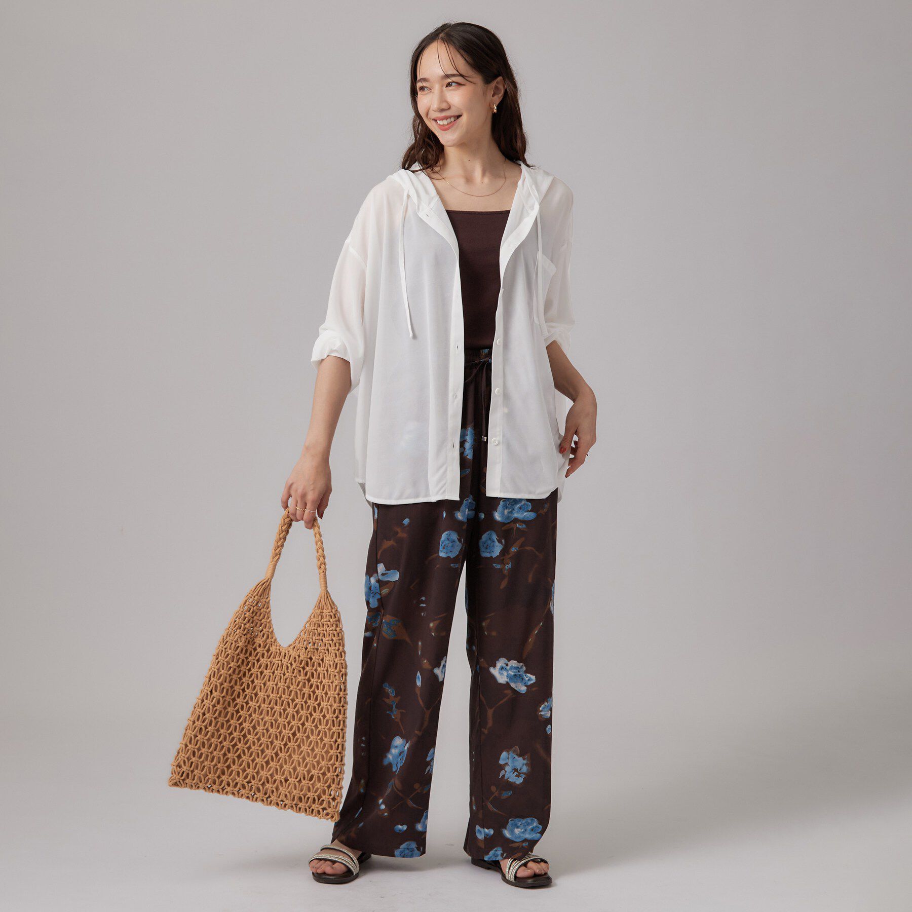 SHOO･LA･RUE「【洗濯機可/体型カバー】程よい透け感の ゆるシア―シャツパーカ」|パーカー|