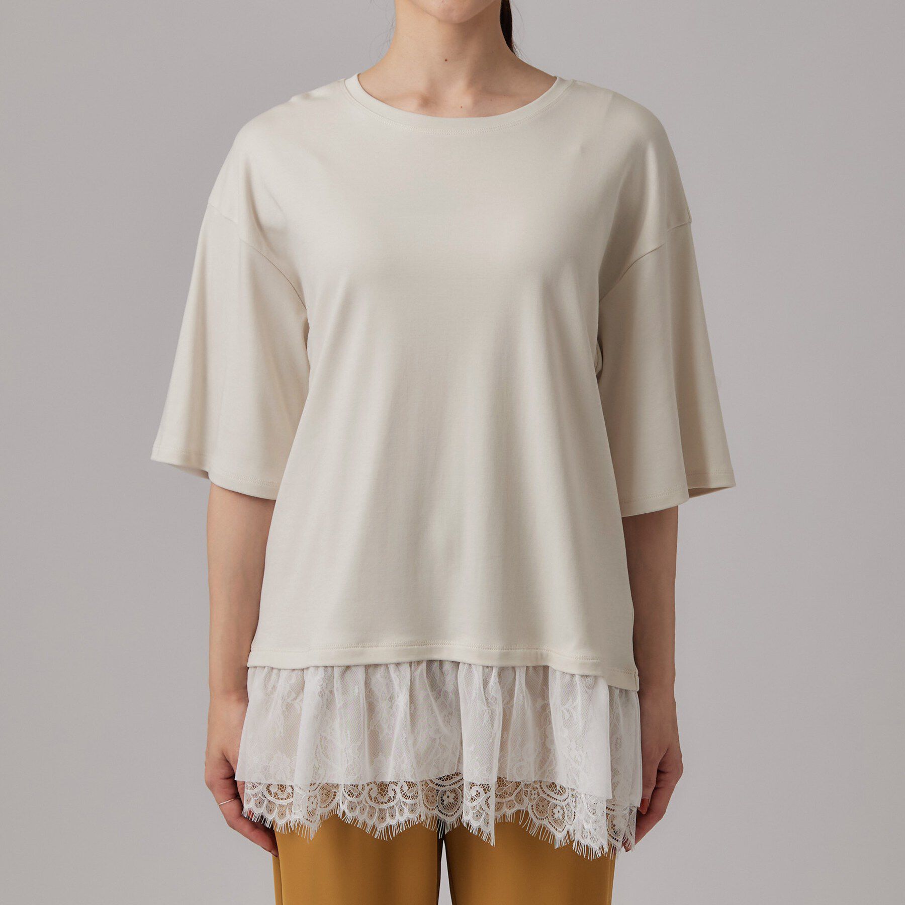 SHOO･LA･RUE「【ひんやり/UV/抗菌防臭/S-LL】1枚でサマ見え 裾レースTシャツ」|Tシャツ・カットソー|