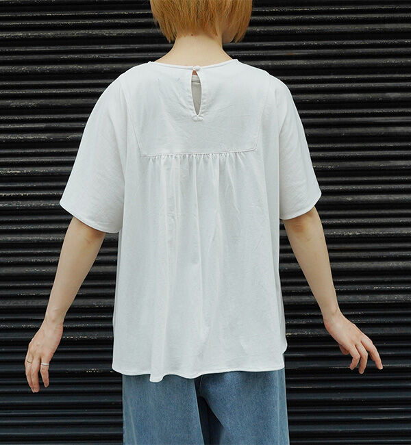 オオカミとフクロウ「オオカミと今宵、月の丘で&ldquo;Tシャツ&rdquo;」|Tシャツ・カットソー|