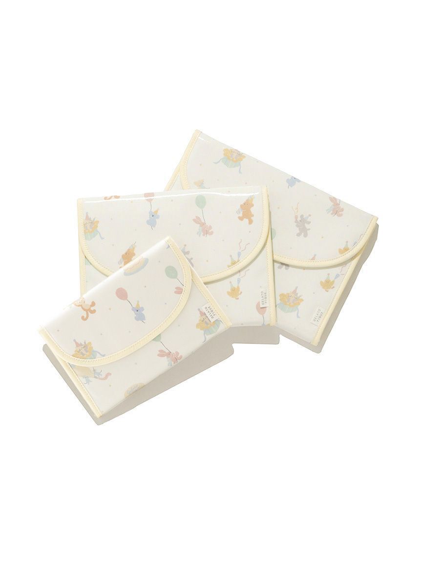 GELATO PIQUE KIDS & BABY「【販路限定】総柄母子手帳ケースL」|マタニティ・ママグッズ|