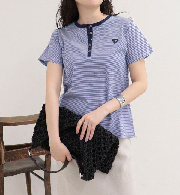 fredy emue「【昨年大人気！待望の再登場】ハートFR刺しゅうヘンリーネックTシャツ」|Tシャツ・カットソー|