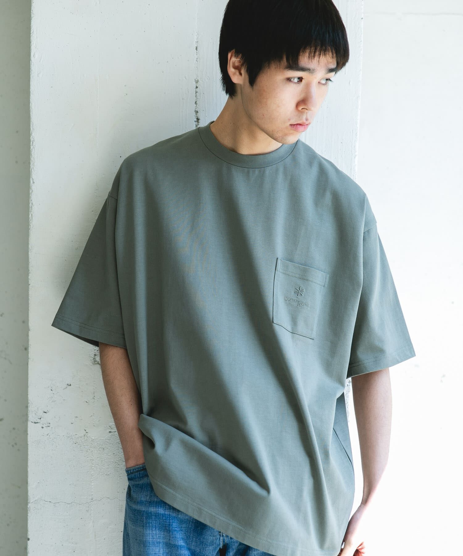 URBAN RESEARCH DOORS「『別注』Snow Peak Apparel&times;DOORS　POCKET LOGO SHORT-SLEEVE T-SHIRTS」|Tシャツ・カットソー|