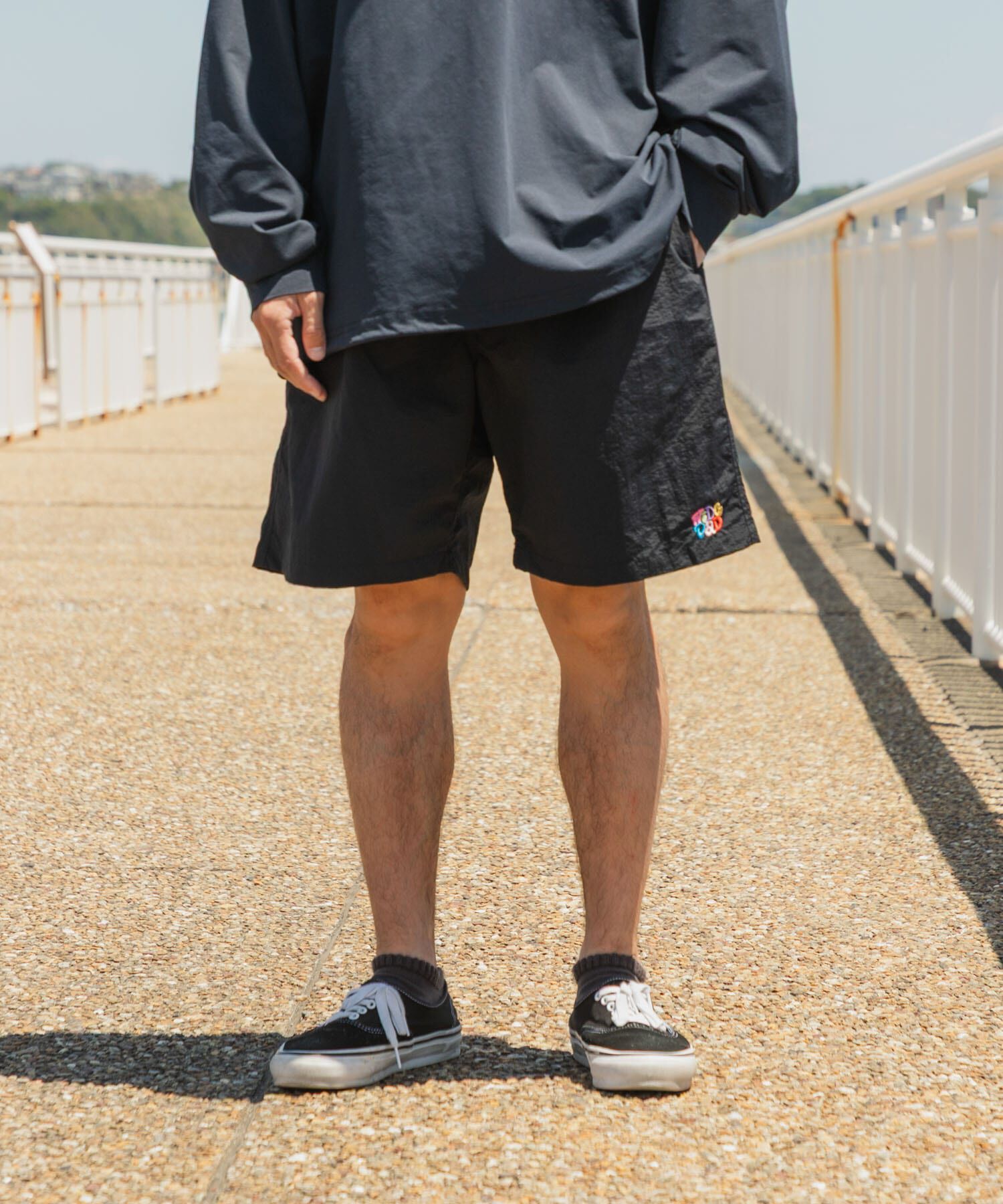 URBAN RESEARCH「Wide Dad　GRAPHIC SHORTS WITH HATCH」|その他|ブラック