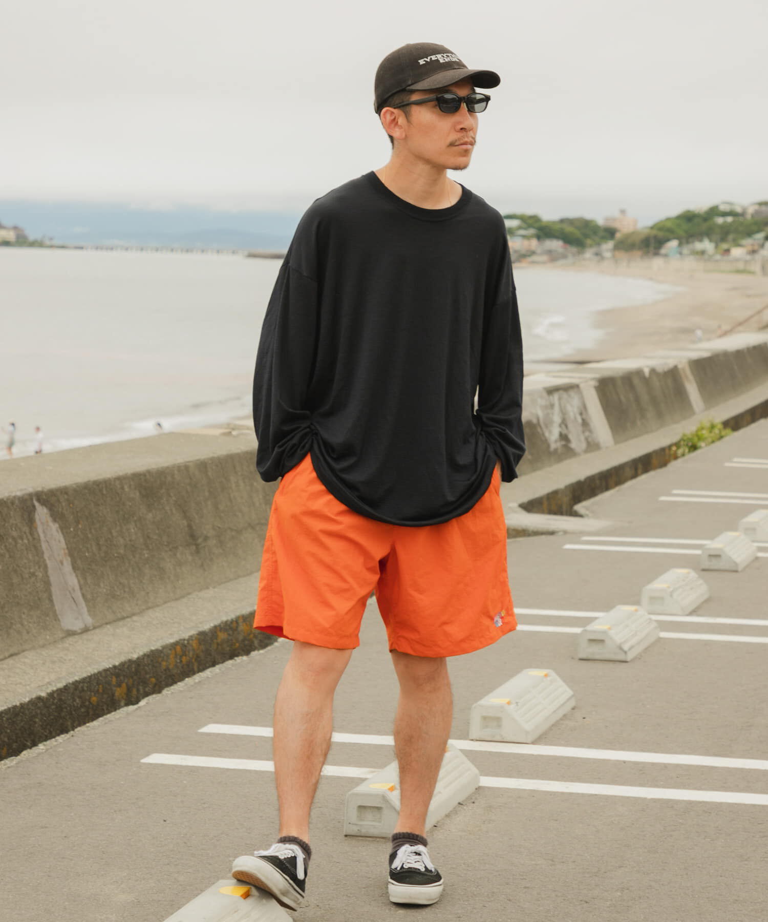 URBAN RESEARCH「Wide Dad　GRAPHIC SHORTS WITH HATCH」|その他|