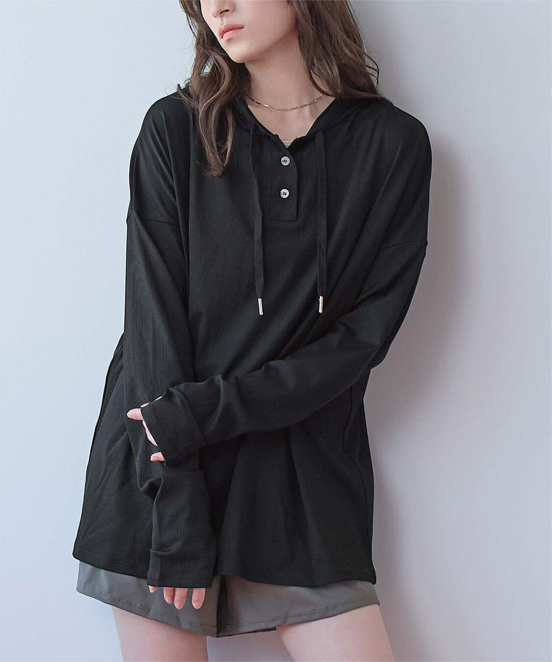 SEA DRESS「オーバーシルエットラッシュパーカープルオーバー」|ビキニトップス|ブラック