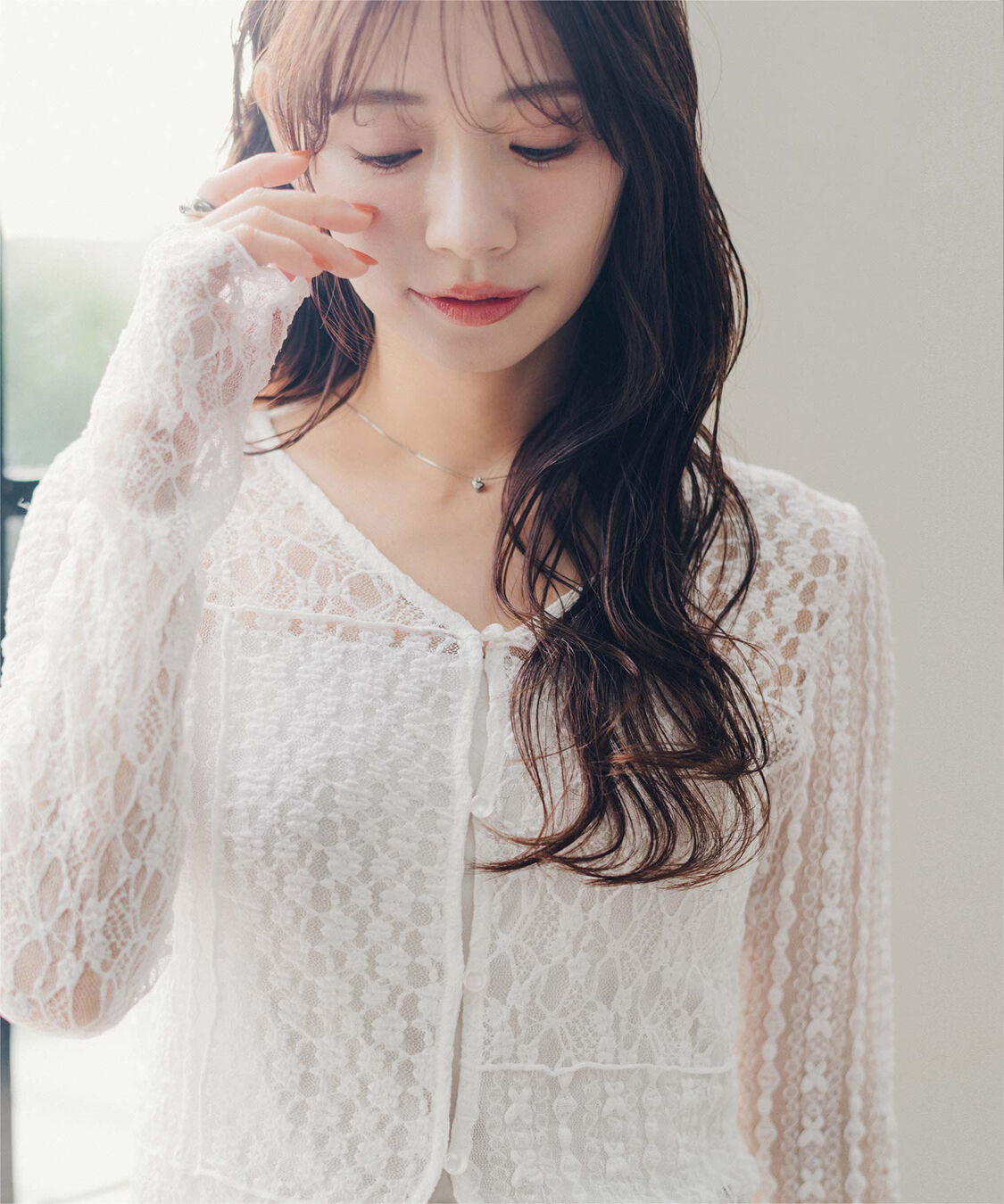 titivate「【赤埴奈津子さんコラボアイテム】前後2way切替デザインレーストップス」|Tシャツ・カットソー|