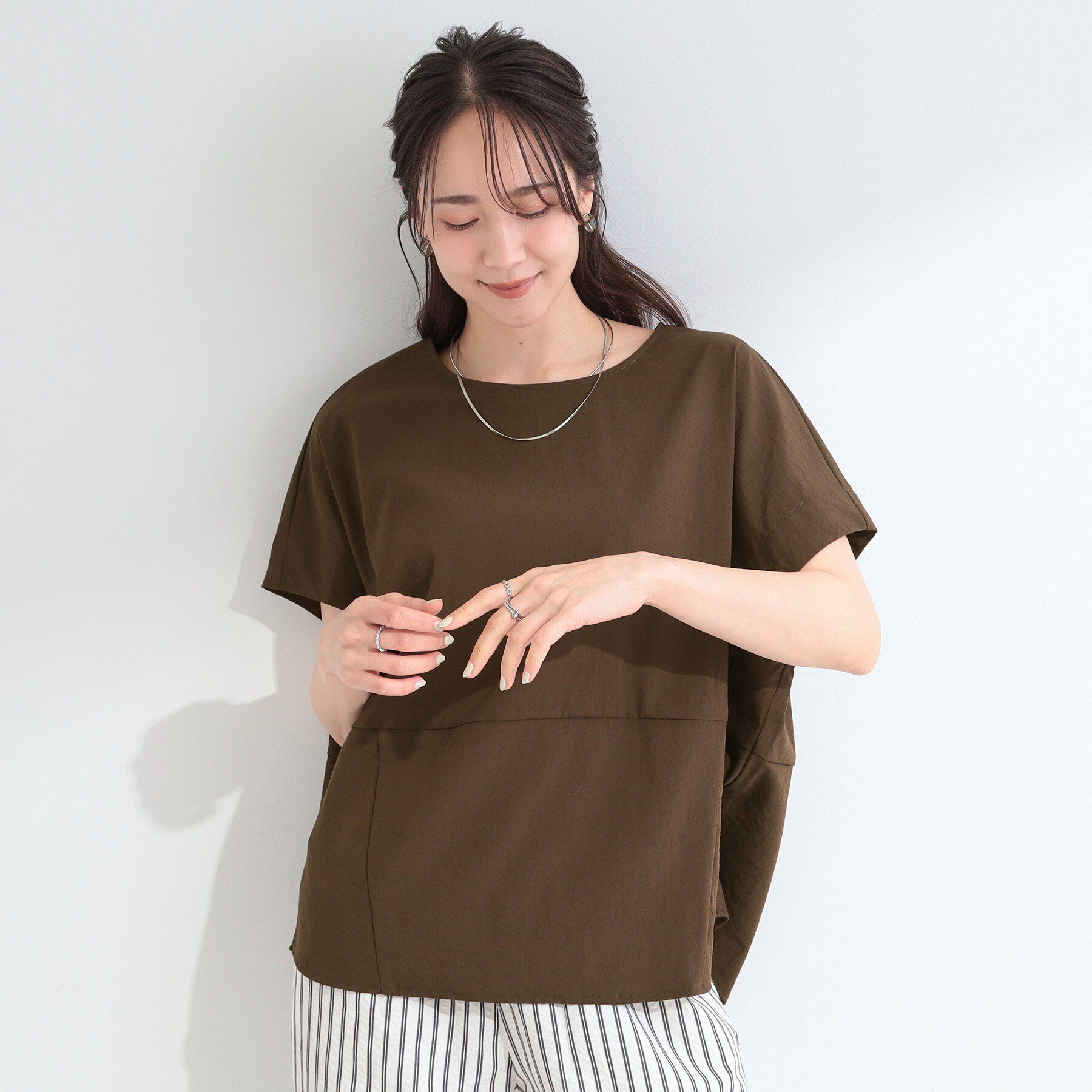 SHOO･LA･RUE「【洗濯機可/セットアップ可】軽凛(かろりん) シンプル上品 ひんやり切替コクーントップス」|Tシャツ・カットソー|