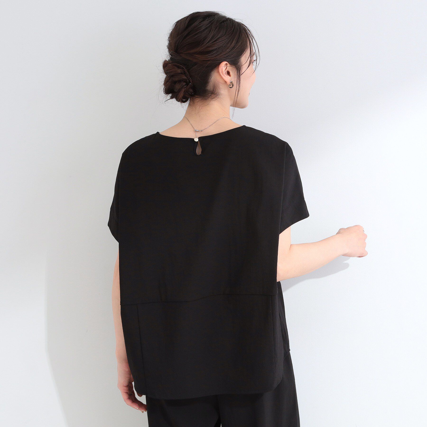 SHOO･LA･RUE「【洗濯機可/セットアップ可】軽凛(かろりん) シンプル上品 ひんやり切替コクーントップス」|Tシャツ・カットソー|