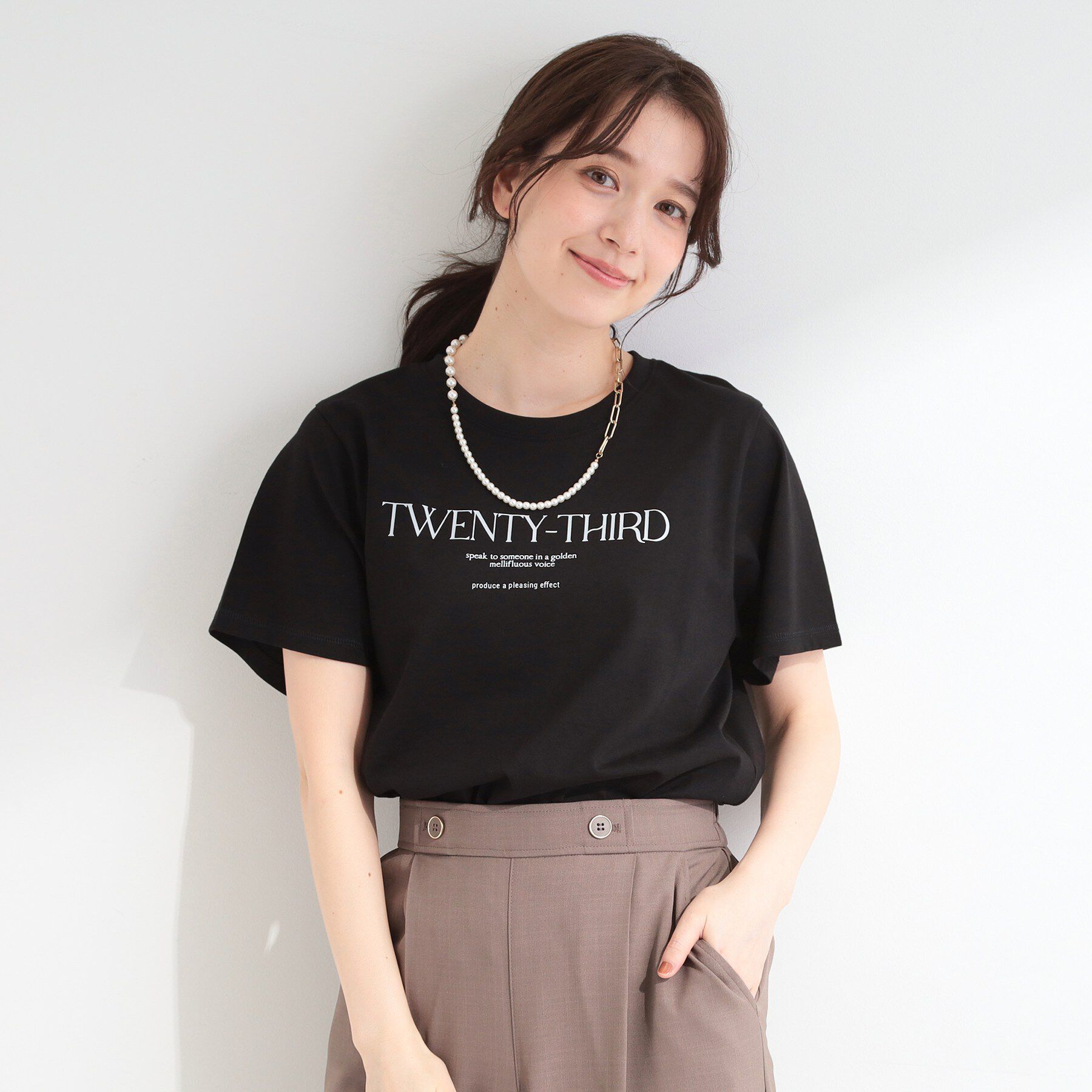 SHOO･LA･RUE「【ひんやり/S-LL/洗濯機可】真夏に着たい 大人のベーシックカラープリントTシャツ」|Tシャツ・カットソー|