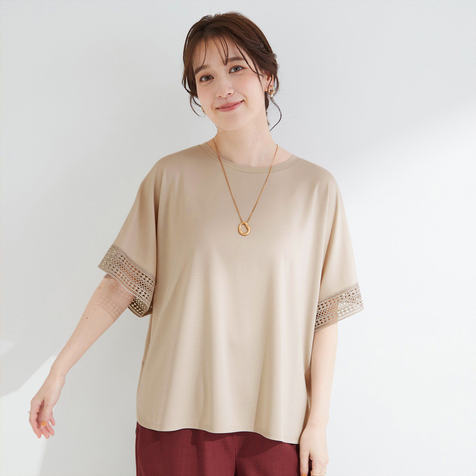 SHOO･LA･RUE「【ひんやり/UV/体型カバー】ヒップ周りが隠せる お袖レースTシャツ」|Tシャツ・カットソー|