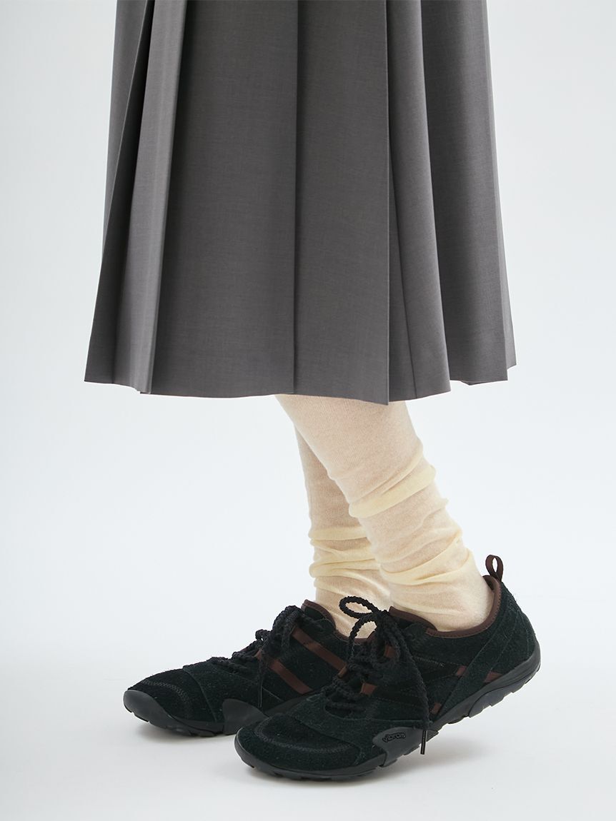 emmi atelier「セミシアーニーハイソックス」|ソックス|YEL
