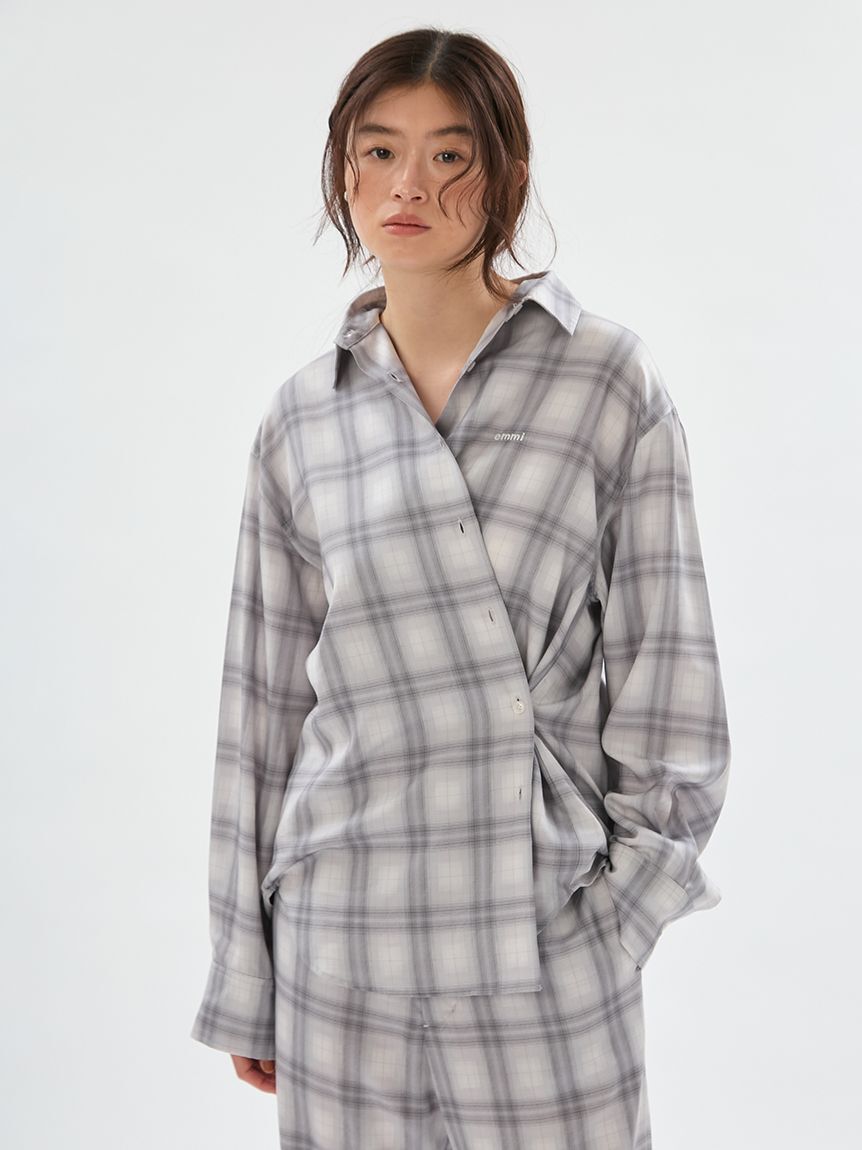 emmi atelier「マルチwayオーバーサイズチェックシャツ【セットアップ対応】」|シャツ・ブラウス|