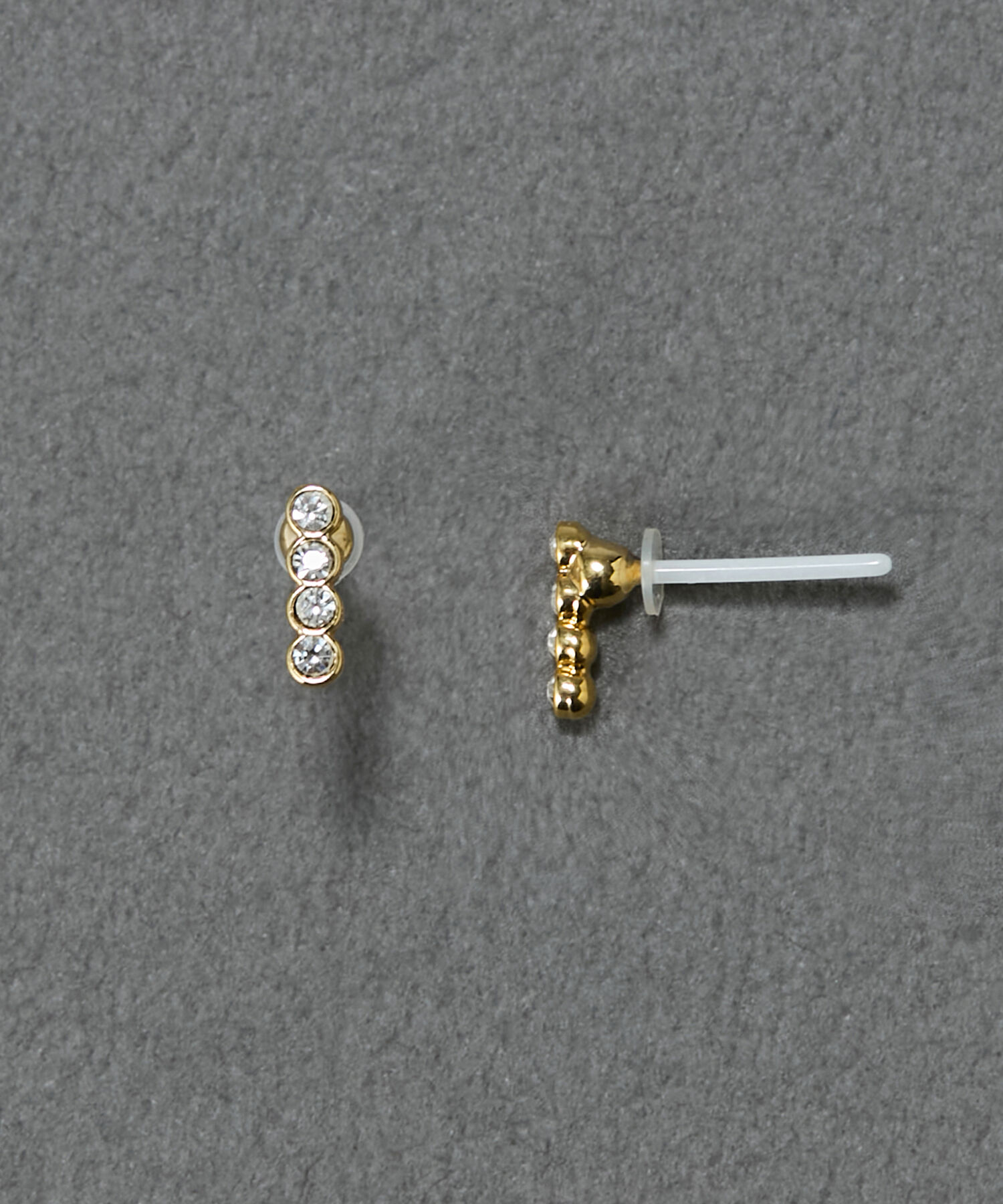Phoebe「【金属アレルギー対応】シャイニースリムセラミックポストピアス　ゴールド/ニッケルフリー」|ピアス|