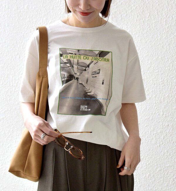 SHIPS any「【SHIPS any別注】La Hutte:〈洗濯機可能〉デザイン ロゴ プリント TEE 26SS」|Tシャツ・カットソー|ホワイト系1