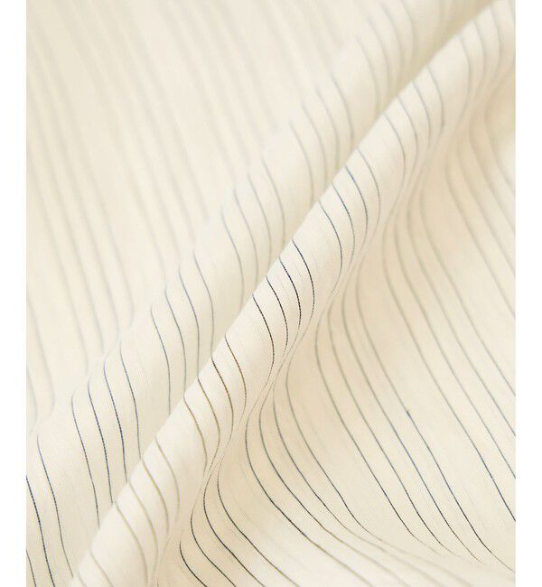 ROPE「【WEB限定カラー】スタンドフリルスキッパーブラウス(無地・ピンストライプ)/イージーケア」|シャツ・ブラウス|