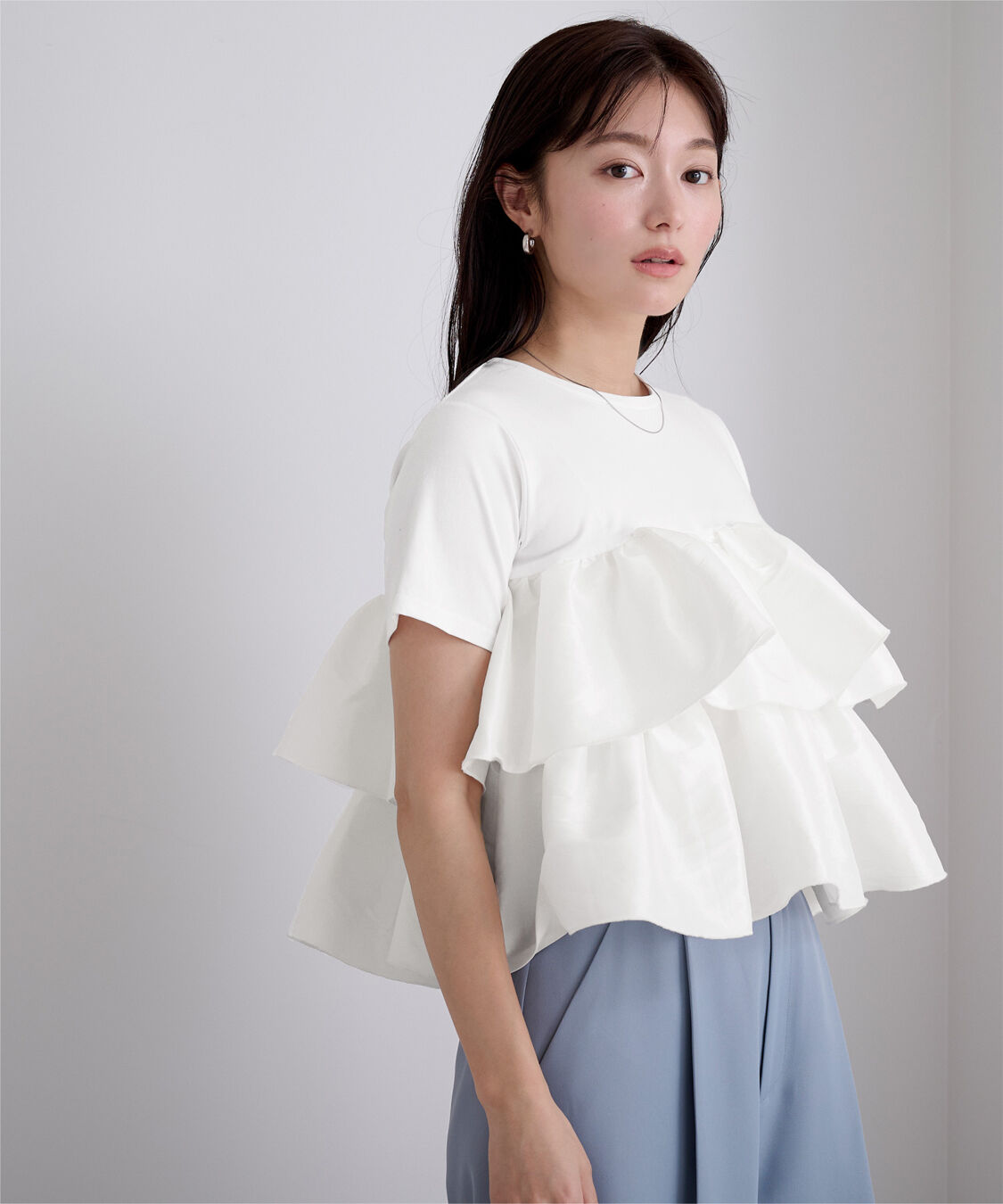 ur's「シャイニーティアードフリルトップス」|Tシャツ・カットソー|
