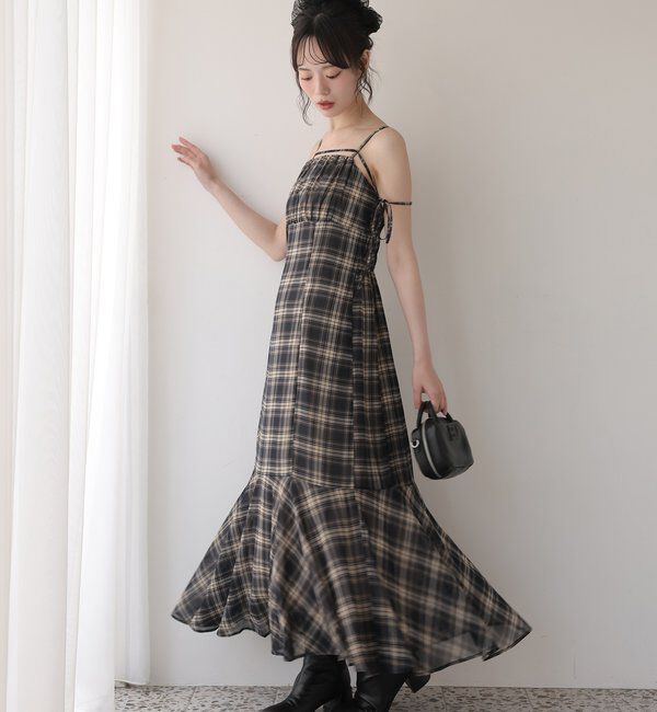  「【WEB限定リバイバル】ニットセットキャミワンピース」|ワンピース|