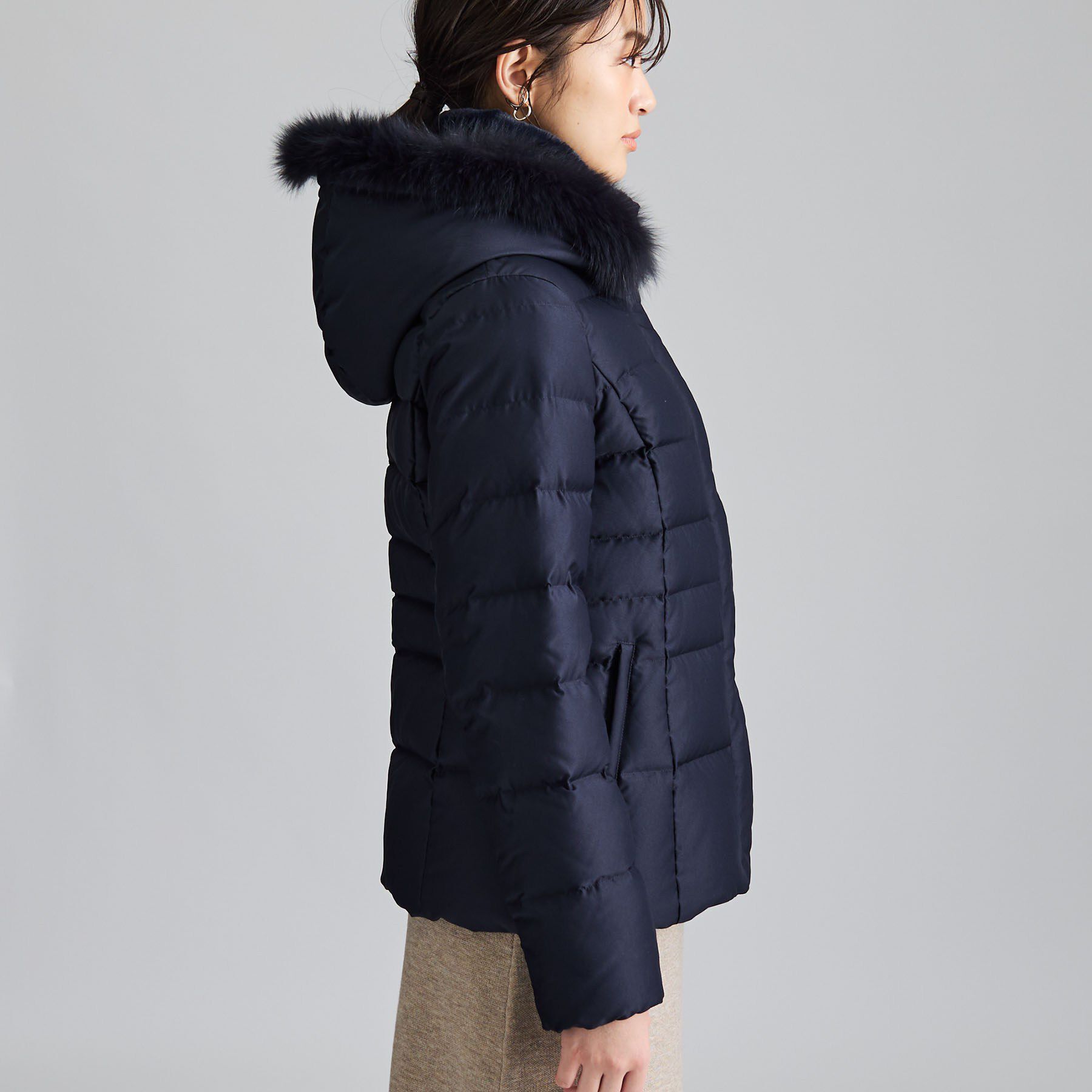 INDIVI「【名品／撥水／抗菌防臭】ショート丈リサイクルダウンコート」|ダウン|