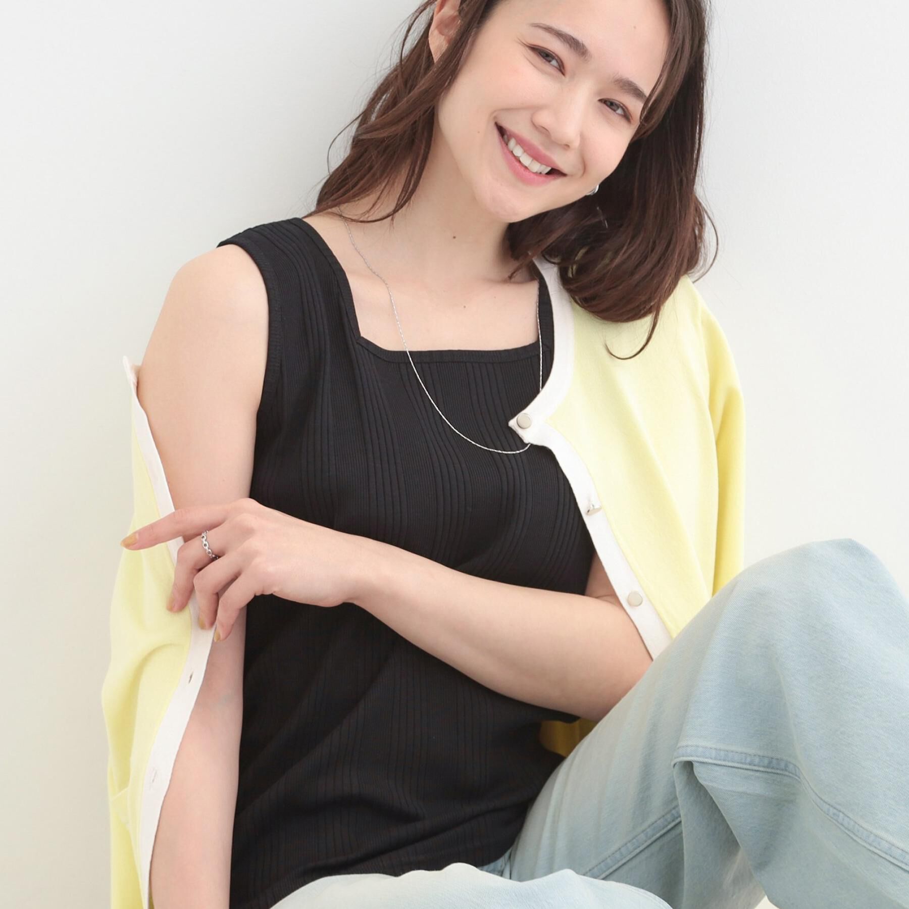 SHOO･LA･RUE「【前後2WAY/洗濯機可/S-LL】スクエアネックで小顔効果 ランダムテレコタンクトップ」|キャミソール|ブラック(019)