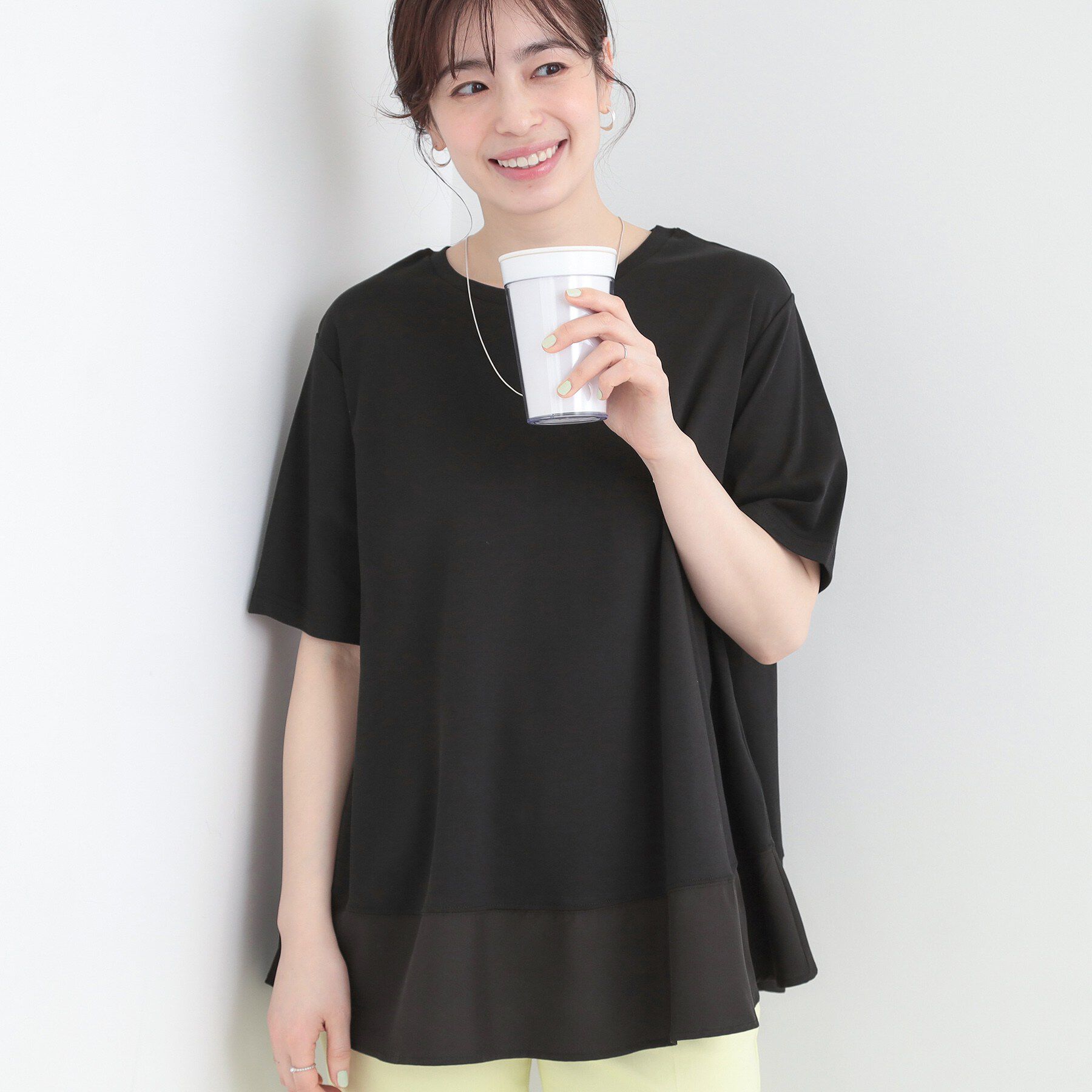 SHOO･LA･RUE「【ひんやり/UV/抗菌防臭】体型カバーも叶う 裾切り替えAライントップス」|Tシャツ・カットソー|ブラック(019)