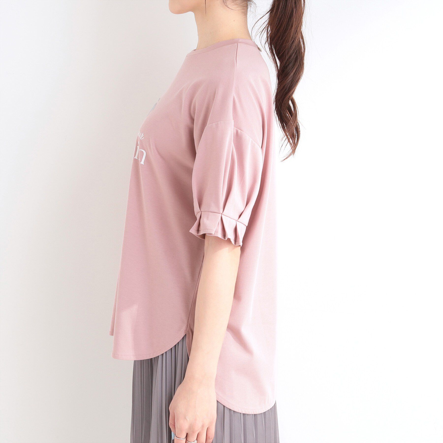 SHOO･LA･RUE「【ひんやり/UV/S-LL】お袖ふんわり二の腕カバー ぷっくりラメプリントTシャツ」|Tシャツ・カットソー|
