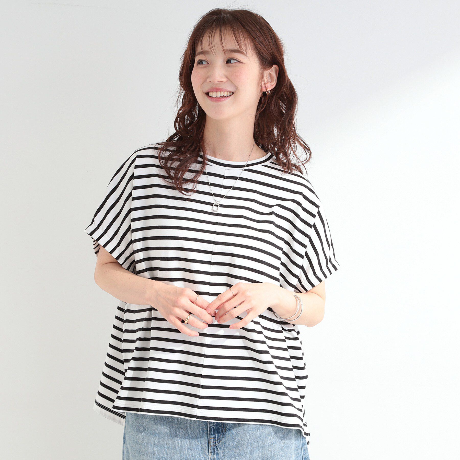 SHOO･LA･RUE「【ひんやり/洗濯機可】シンプルにこなれて見せる お袖ギャザードルマンTシャツ」|Tシャツ・カットソー|