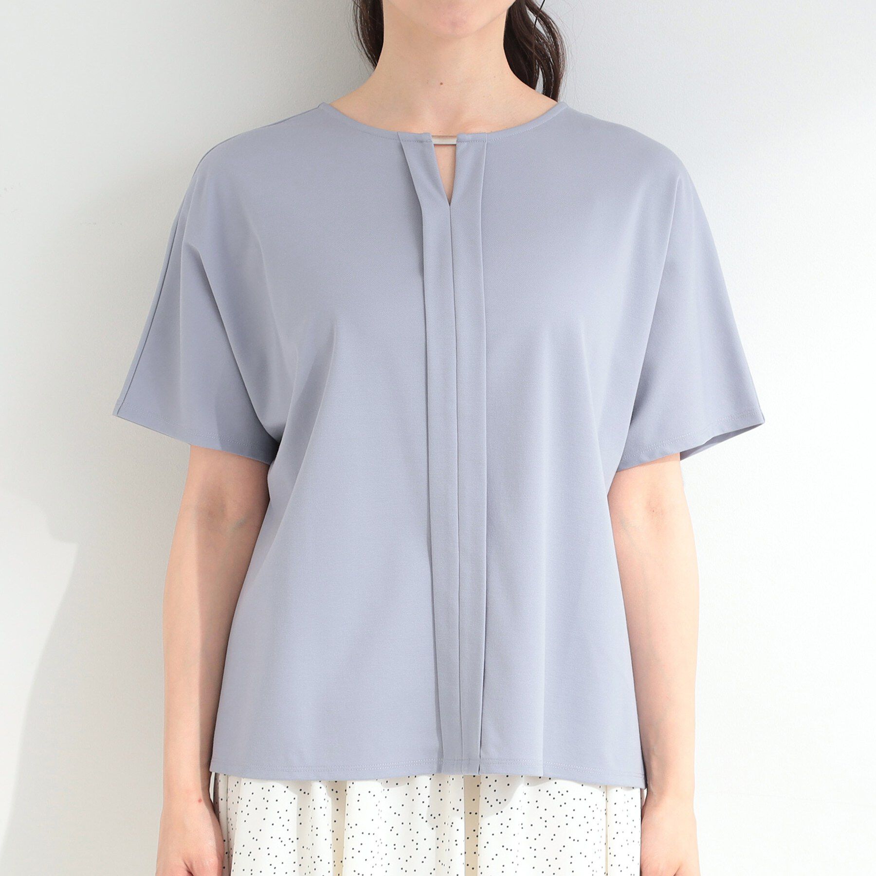 SHOO･LA･RUE「【ひんやり／UV／通勤】洗濯後しわになりにくい メタルポイントスキッパートップス」|シャツ・ブラウス|