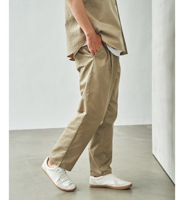 ikka「UNIVERSAL OVERALL ユニバーサルオーバーオール dailyタックテーパードパンツ」|その他|