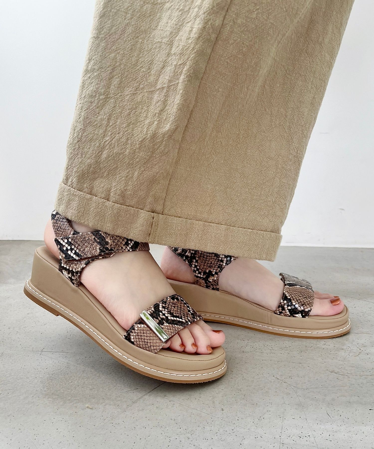 WA Oriental TRaffic「【 新色 追加 】ワンベルト クッション ウエッジ サンダル /52205 人気 トレンド 売れてる サンダル」|サンダル|