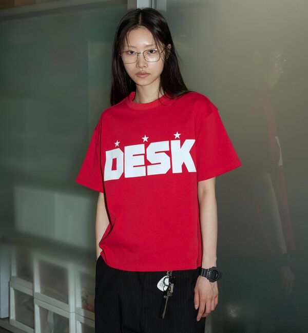  「【OFFICE SERVICES】 DESK TEE」|Tシャツ・カットソー|レッド