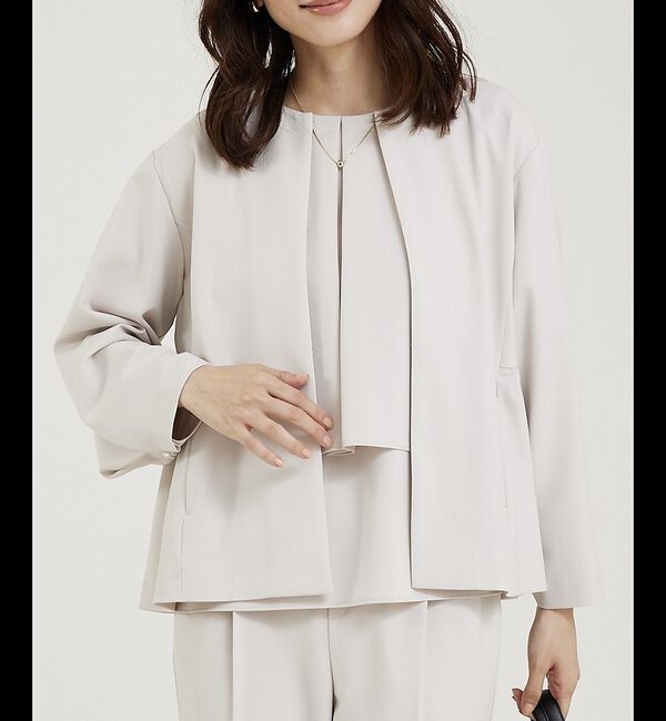 abahouse mavie「【WEB Domani掲載】【セットアップ対応/エニデイカセット】ノーカラーボレ」|ノーカラージャケット|グレージュ
