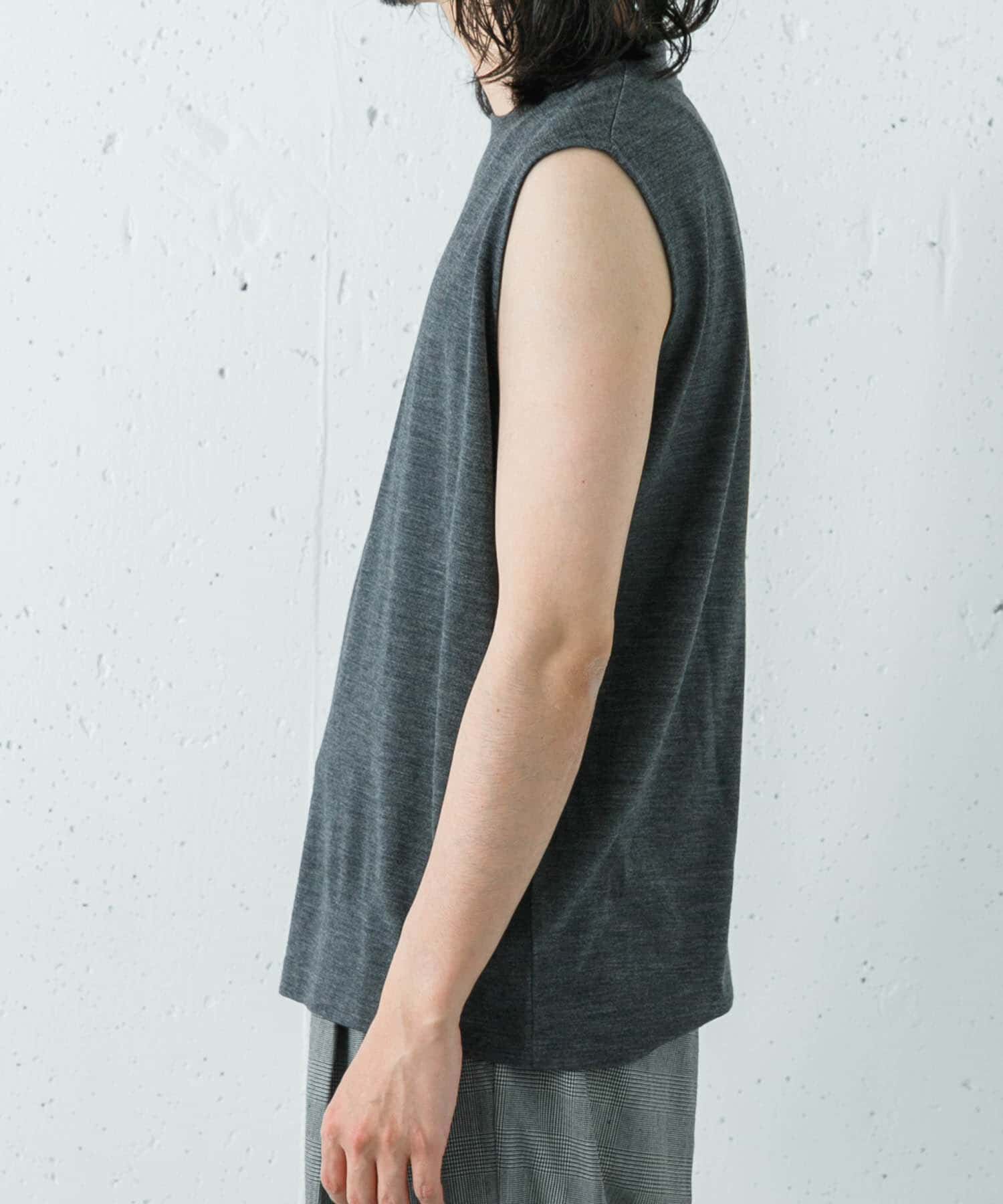 URBAN RESEARCH「『洗濯可』new basic　WASHABLE MERINO WOOL NO-SLEEVE」|Tシャツ・カットソー|