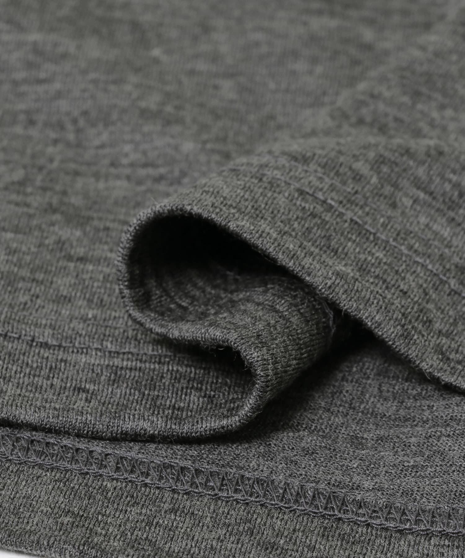 URBAN RESEARCH「『洗濯可』new basic　WASHABLE MERINO WOOL NO-SLEEVE」|Tシャツ・カットソー|