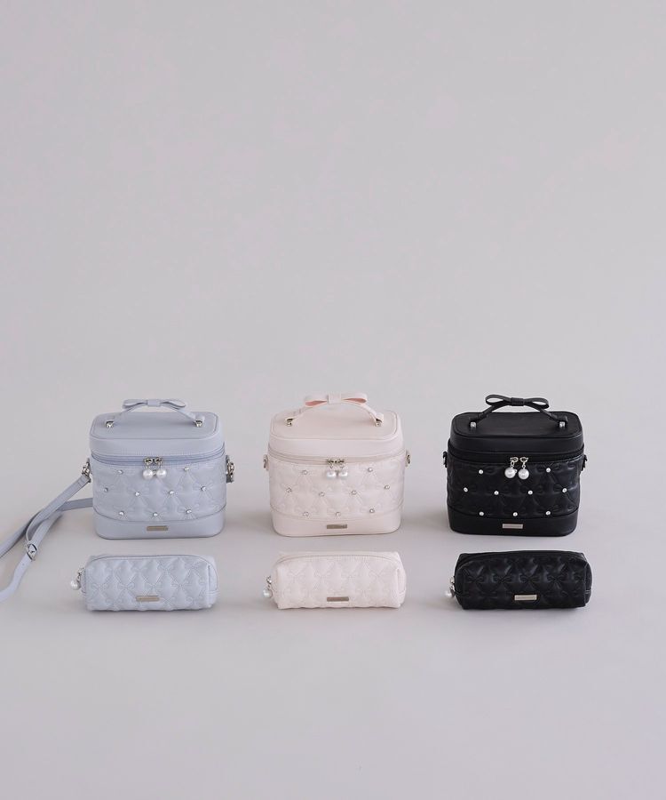Maison de FLEUR「リボンキルティングロングポーチ」|ポーチ|