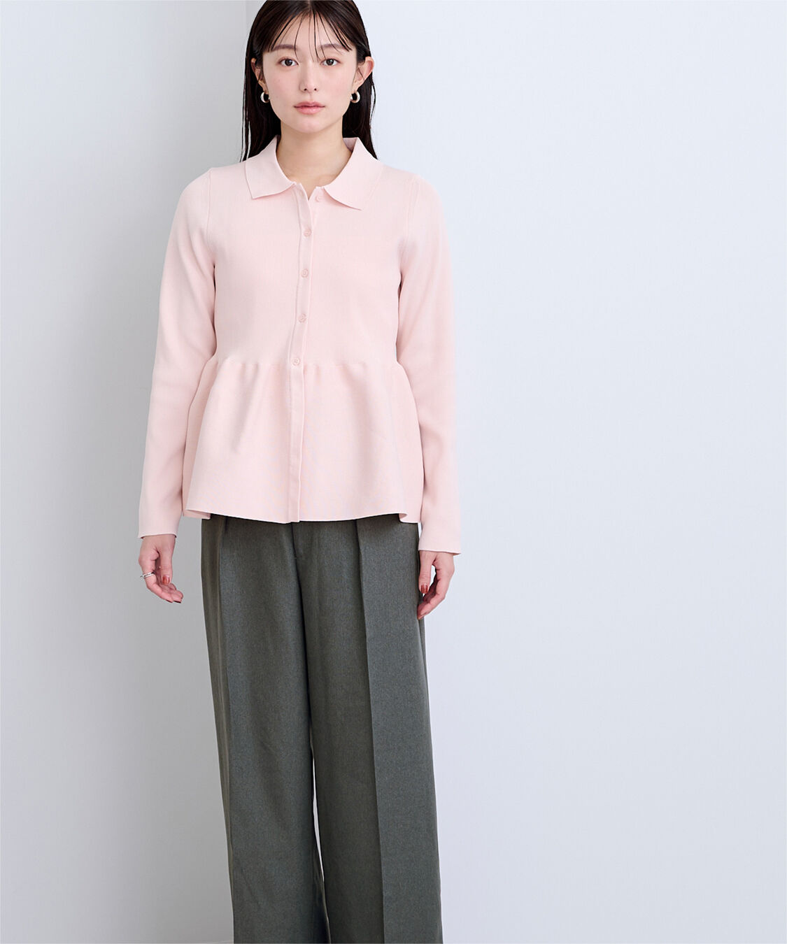 ur's「センタープレスタックワイドパンツ」|スラックス|