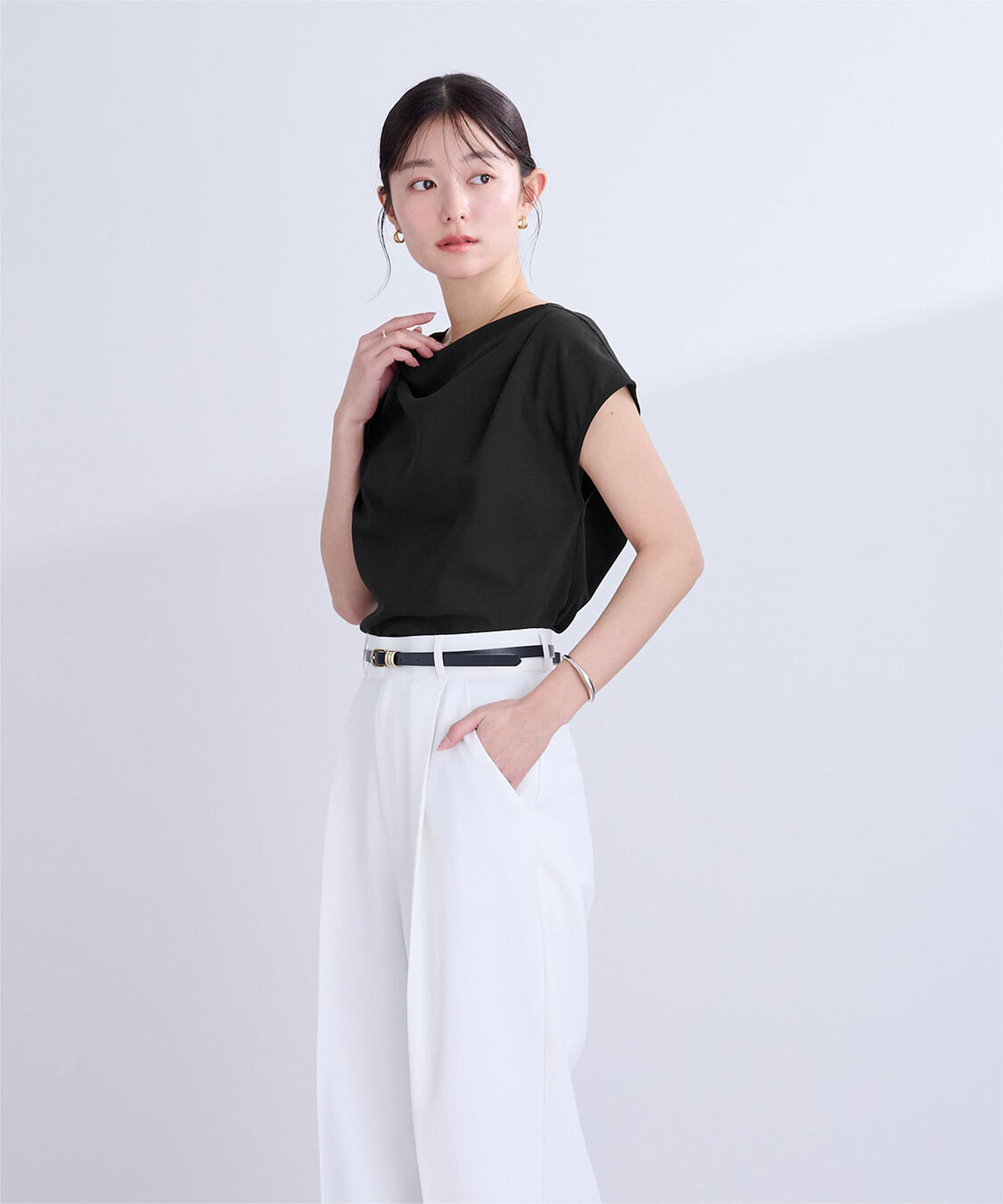 ur's「ショルダータックドレーププルオーバー」|Tシャツ・カットソー|