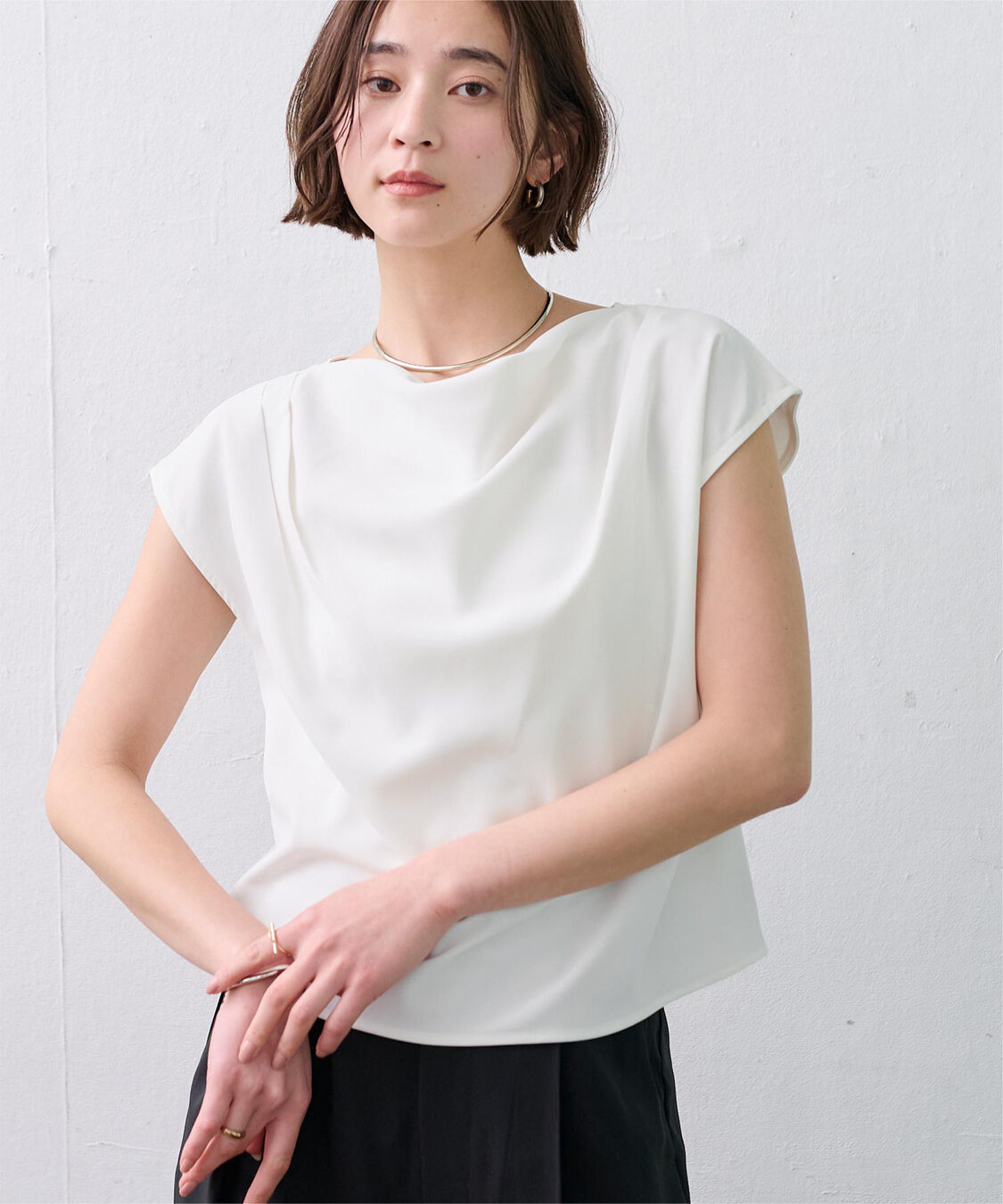 ur's「ショルダータックドレーププルオーバー」|Tシャツ・カットソー|ホワイト