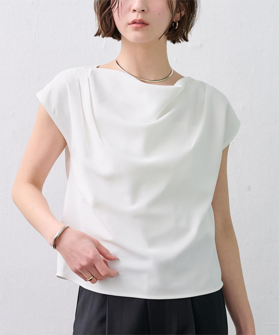 ur's「ショルダータックドレーププルオーバー」|Tシャツ・カットソー|