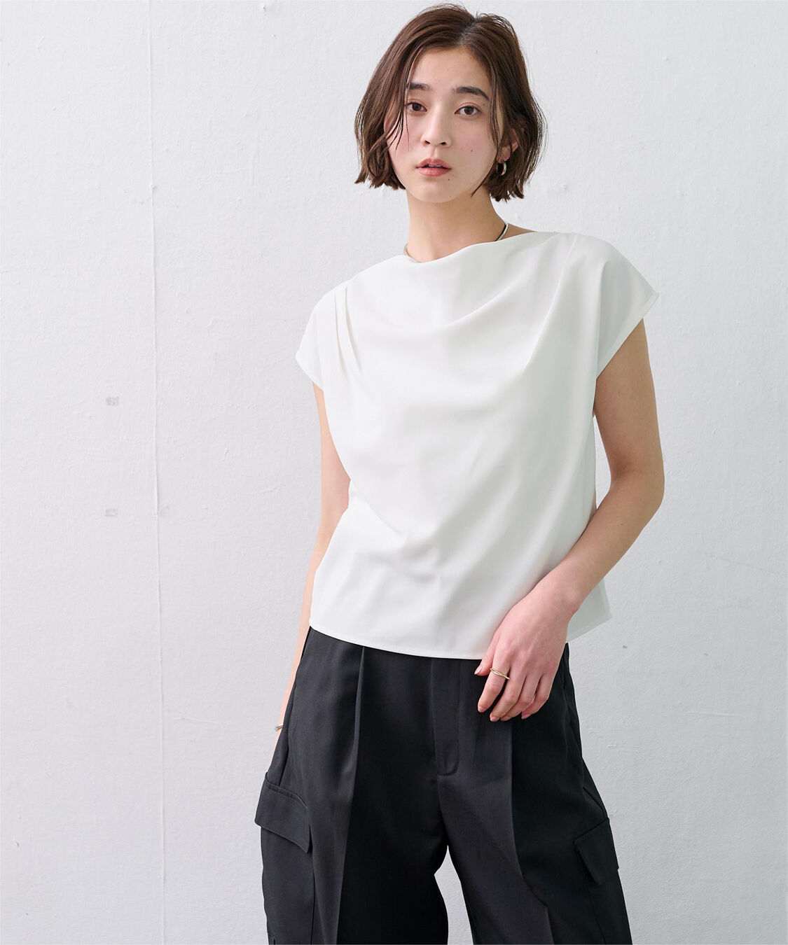 ur's「ショルダータックドレーププルオーバー」|Tシャツ・カットソー|