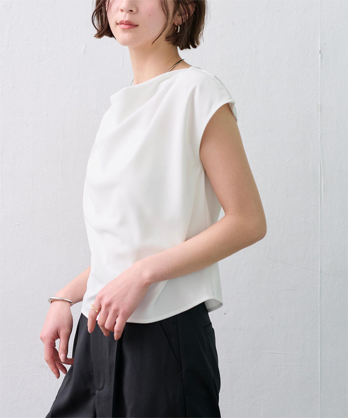 ur's「ショルダータックドレーププルオーバー」|Tシャツ・カットソー|