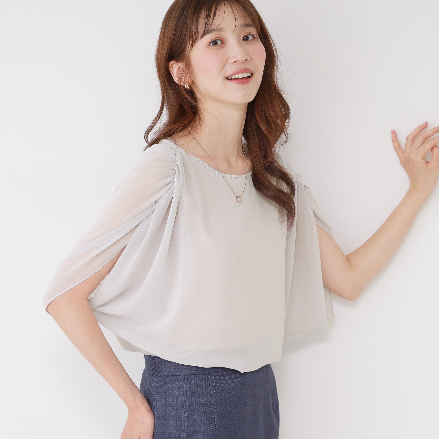 COUP DE CHANCE「【日本製/インナー付き】ギャザースリーブプルオーバー」|Tシャツ・カットソー|ライトグレー(011