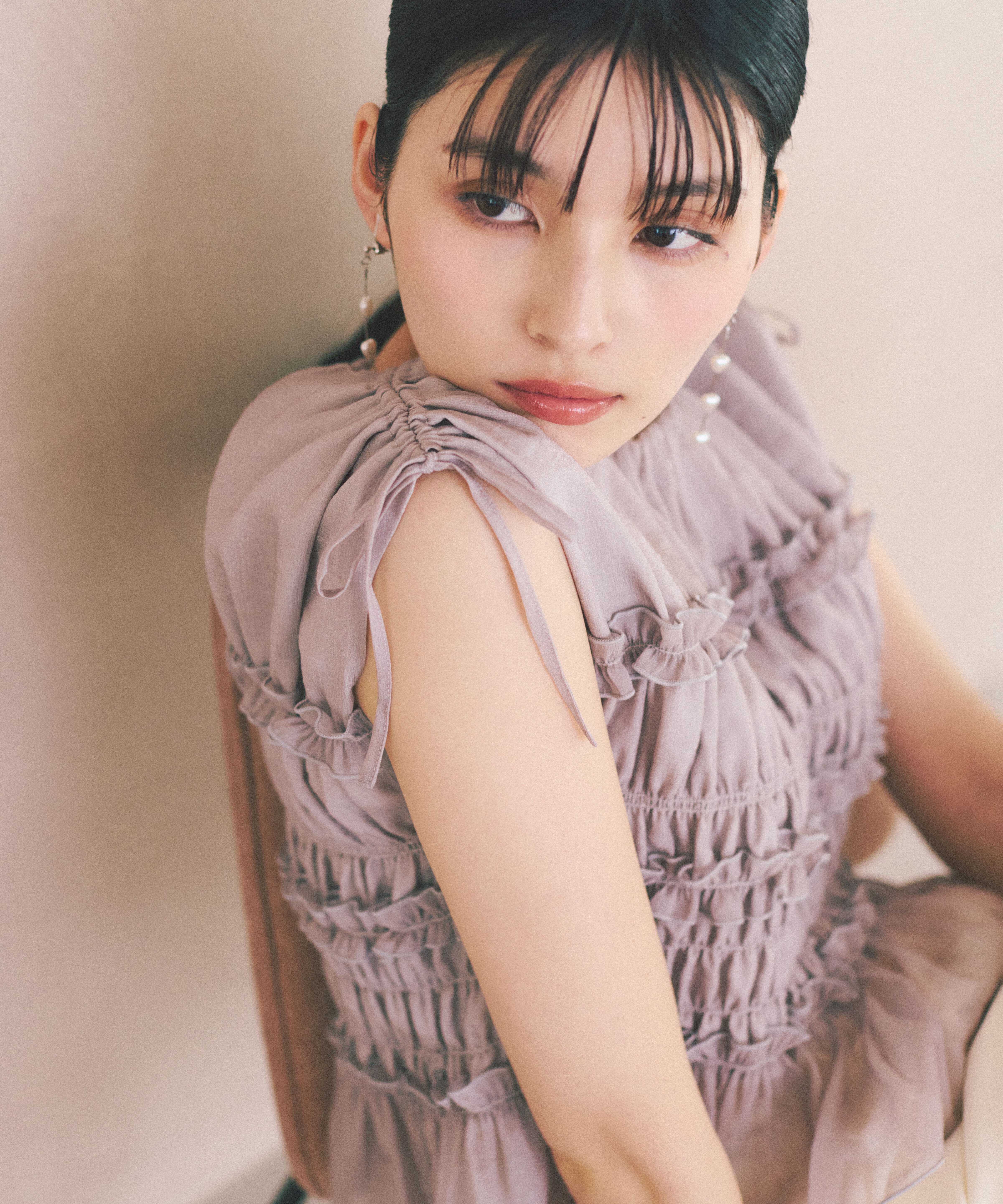 PROPORTION BODY DRESSING「〈a/mie〉シャーリングフリルブラウス＜ブルー：WEB限定＞」|シャツ・ブラウス|グレー