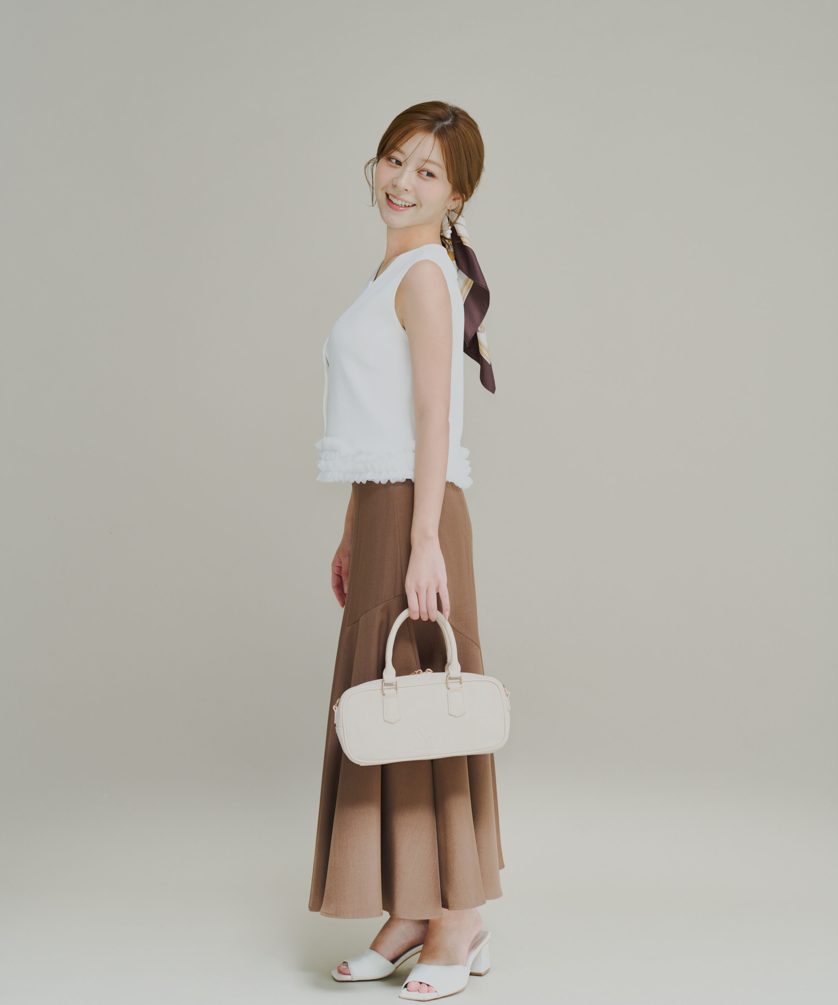 PROPORTION BODY DRESSING「＜a/mie＞ノースリーブフリルヘムニット」|カーディガン|