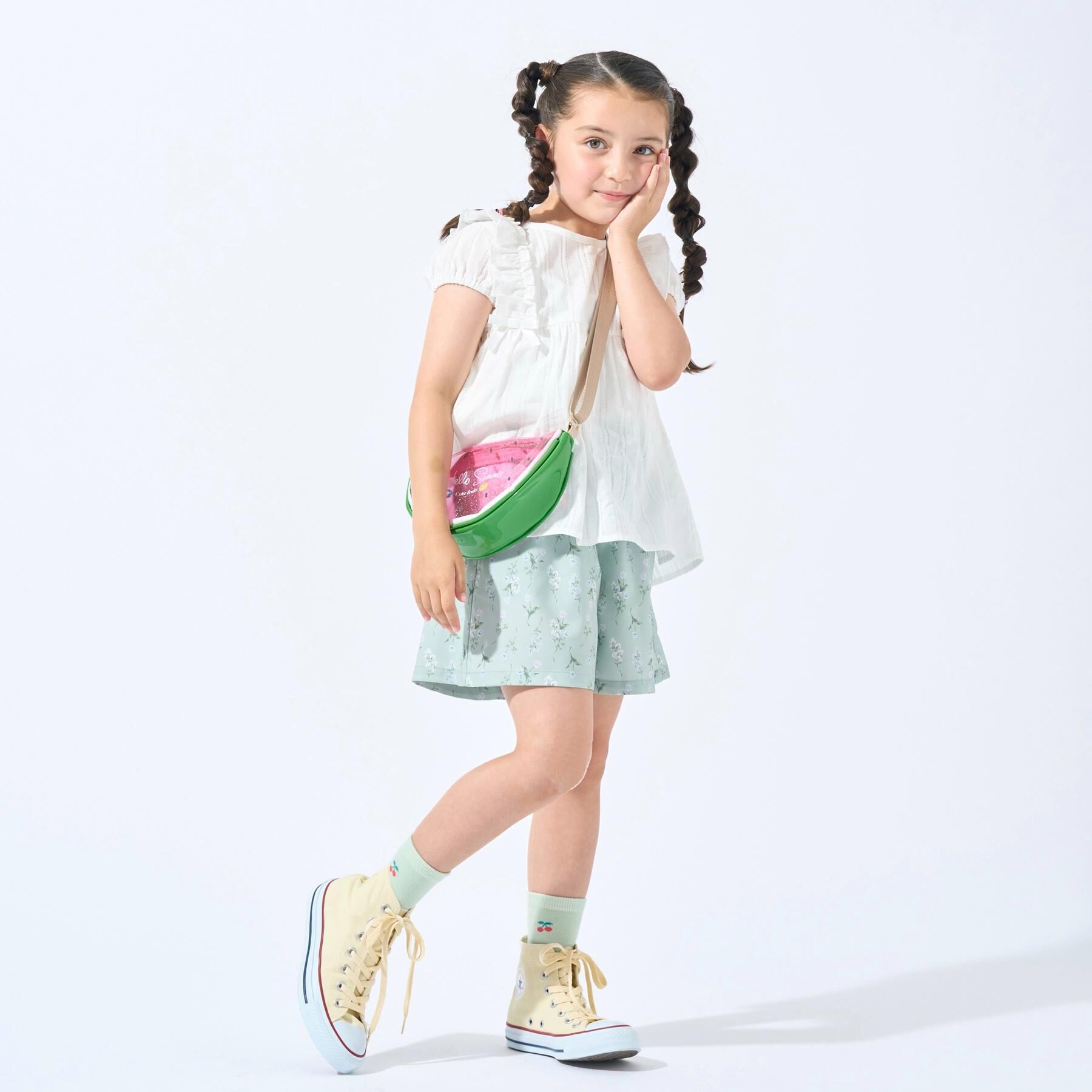SHOO･LA･RUE「【100-150cm/撥水】上品なボタニカル柄 ハートポケットショートパンツ」|キュロット|