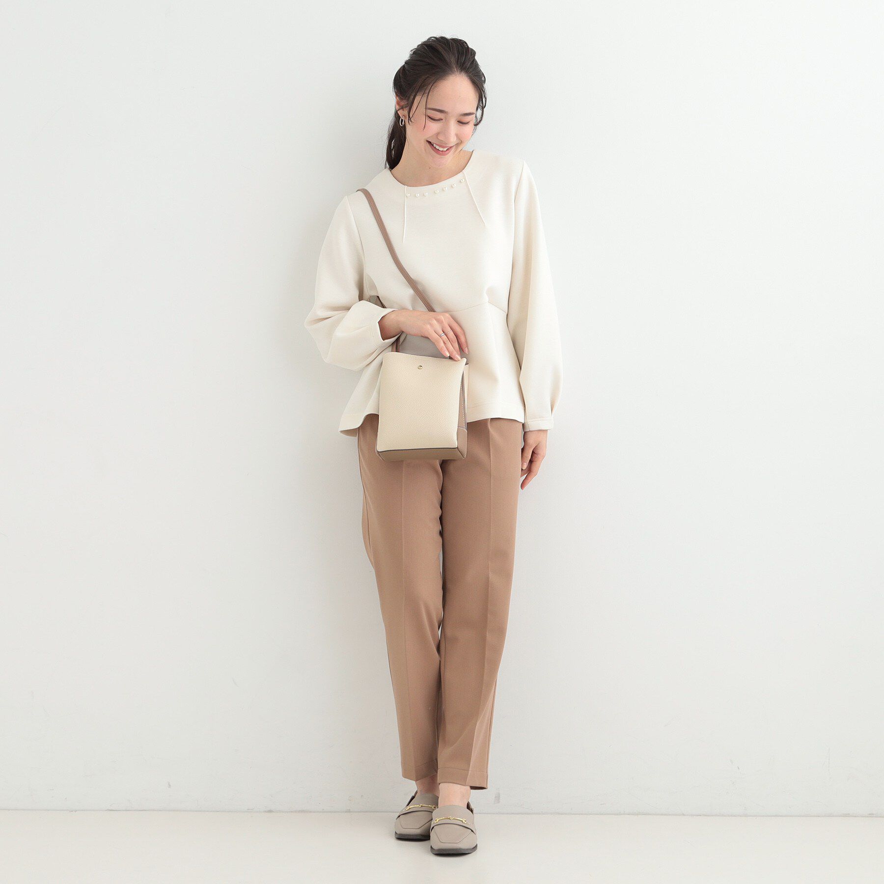 SHOO･LA･RUE「【軽量/高レビュー】見た目よりもたっぷり入る ふわっと軽い3層ショルダー」|ショルダー・メッセンジャー|