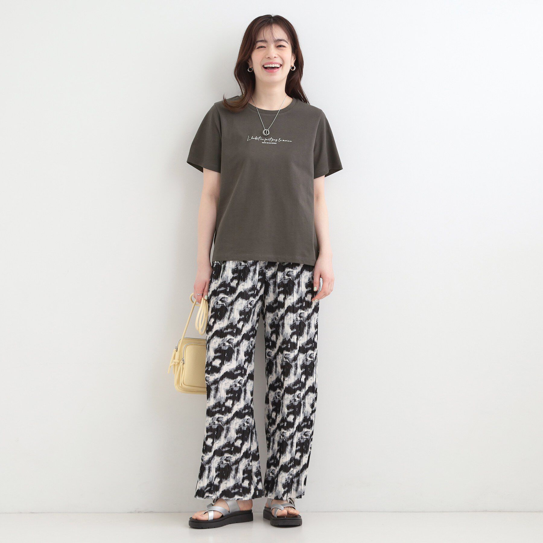 SHOO･LA･RUE「【S-LL/プチプラ/柄が選べる】上品プリントTシャツ」|Tシャツ・カットソー|