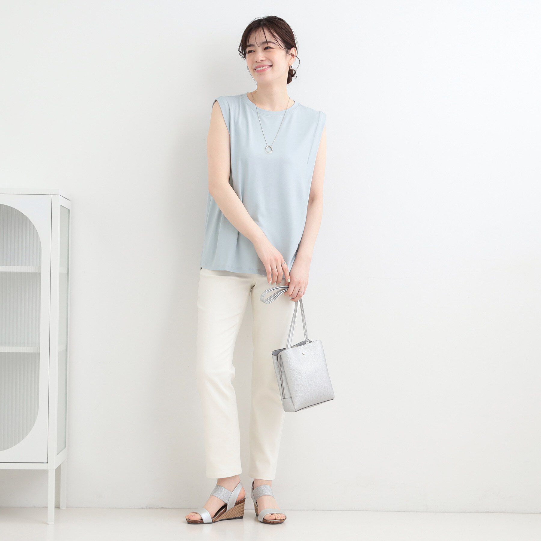 SHOO･LA･RUE「【UVカット/接触冷感】上品に涼し気 とろみタックノースリーブトップス」|Tシャツ・カットソー|