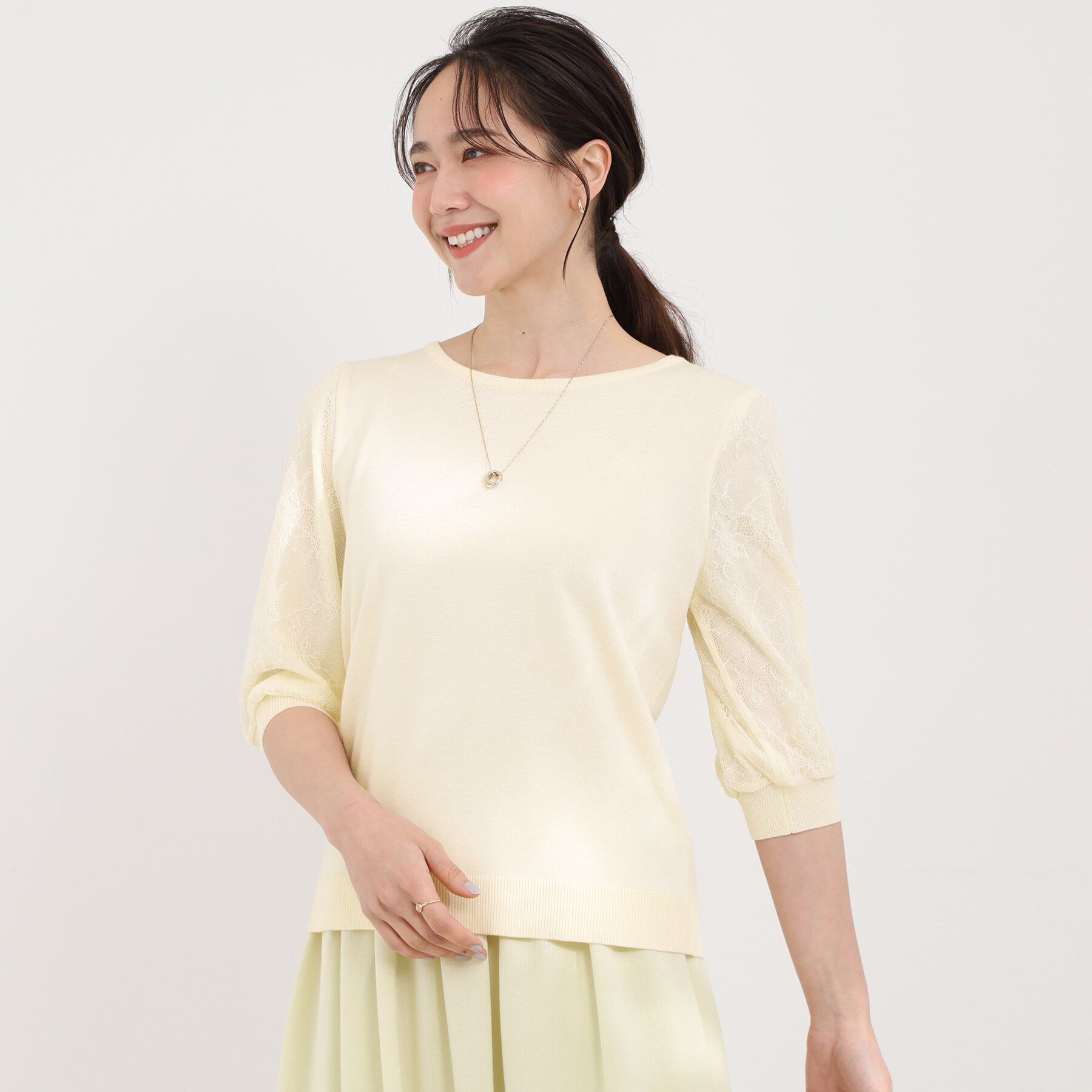SHOO･LA･RUE「【洗濯機可/S-LL】シンプルだけど華やか レースの5分袖ニット」|ニット・セーター|